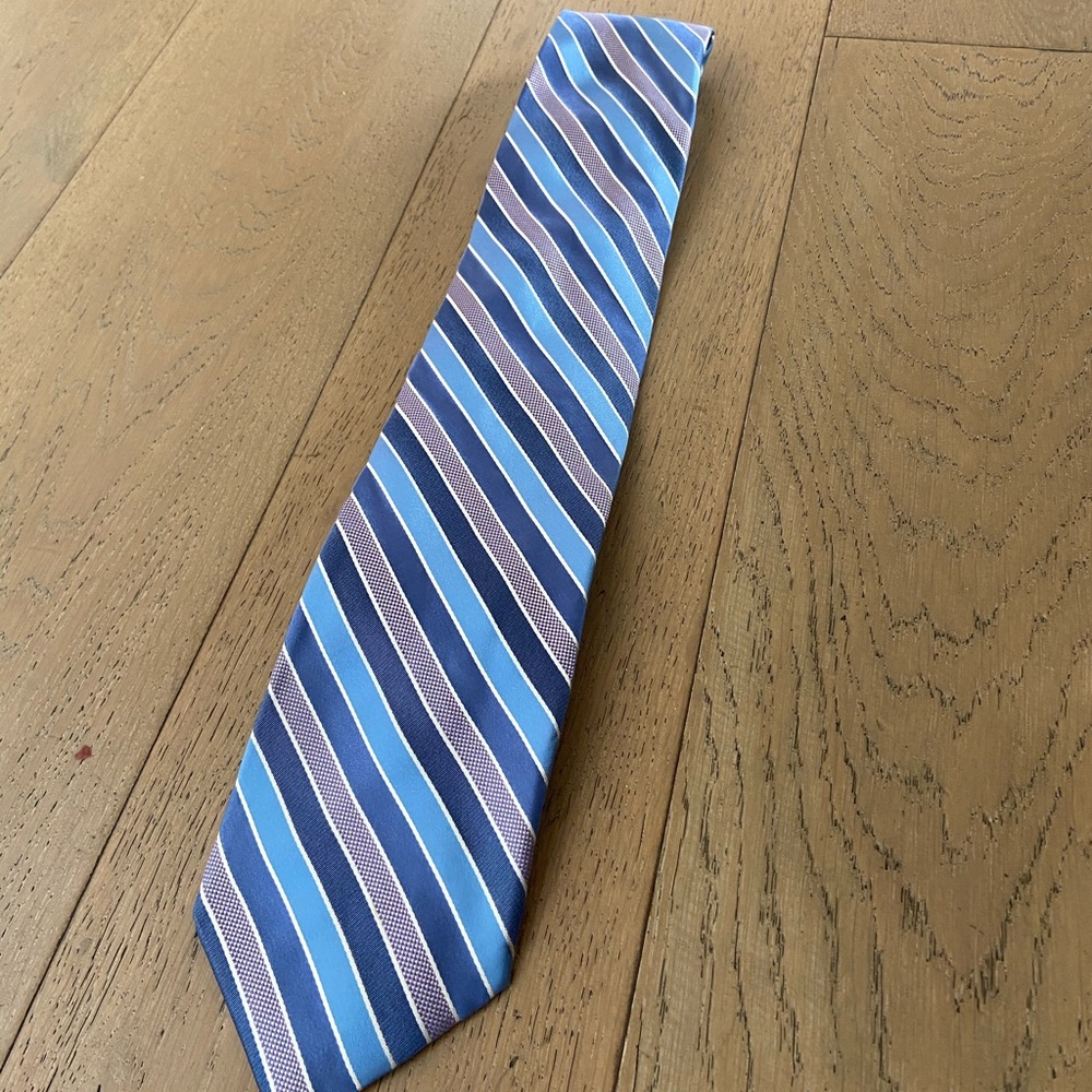 Striped Ted Baker silk tie.